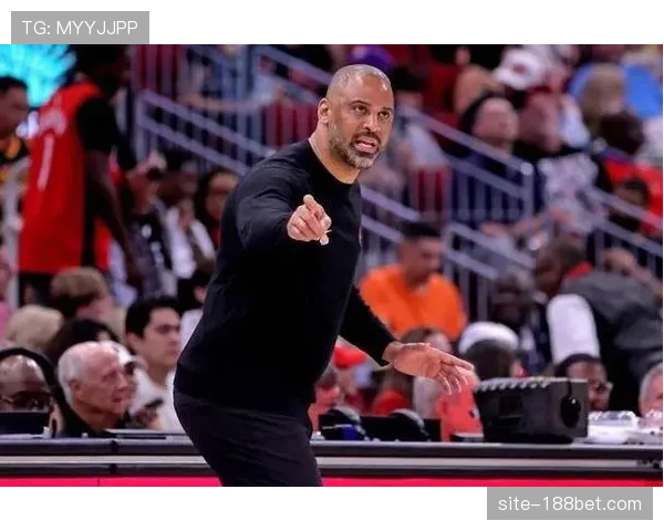 乌度卡怒斥裁判像追星族 联盟报告支持其部分观点