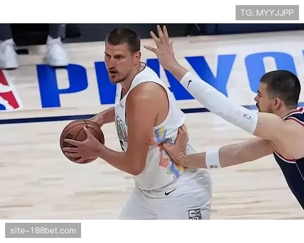 掘金约基奇穆雷组合 进攻端多样性足防守移动性待提升